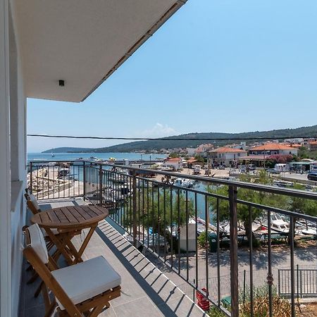 Beach Apartman Marela Slatine Exteriér fotografie
