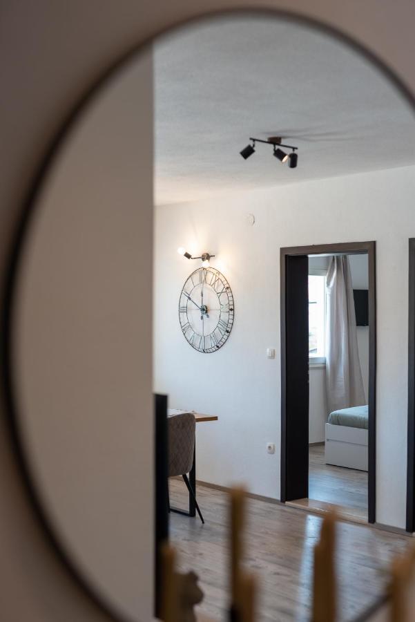 Beach Apartman Marela Slatine Exteriér fotografie