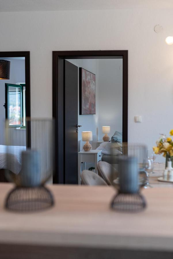 Beach Apartman Marela Slatine Exteriér fotografie